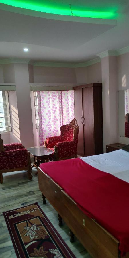 Hotel Hcb Brahmapur Luaran gambar