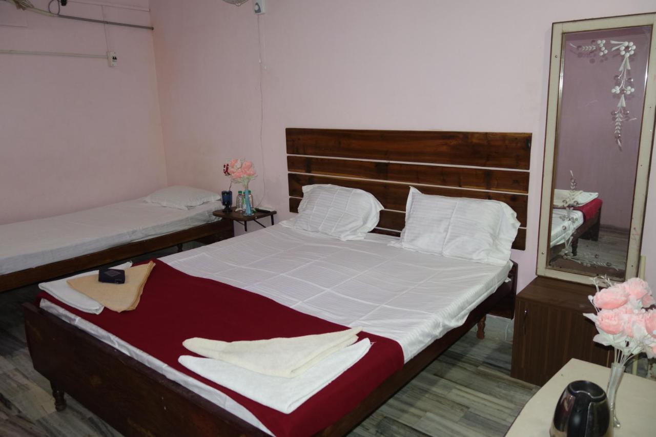 Hotel Hcb Brahmapur Luaran gambar