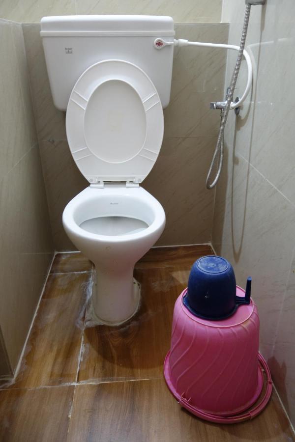 Hotel Hcb Brahmapur Luaran gambar
